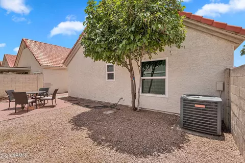 Exterior - 1510 E Commerce Ave, Gilbert, AZ 85234 photo 6 of 8