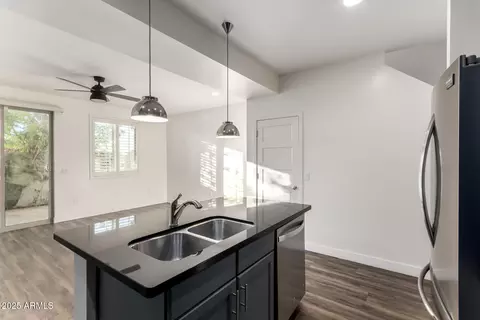 1270 E Curry Rd, Tempe, AZ 85288 photo 4
