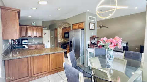 4529 E Rock Wren Rd, Phoenix, AZ 85044 photo 14