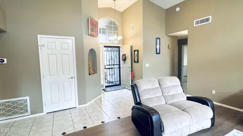 4529 E Rock Wren Rd, Phoenix, AZ 85044 photo 8