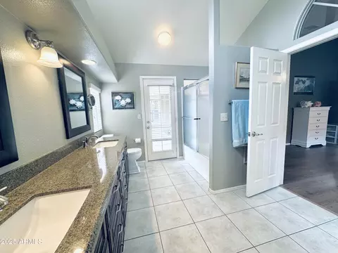 4529 E Rock Wren Rd, Phoenix, AZ 85044 photo 21