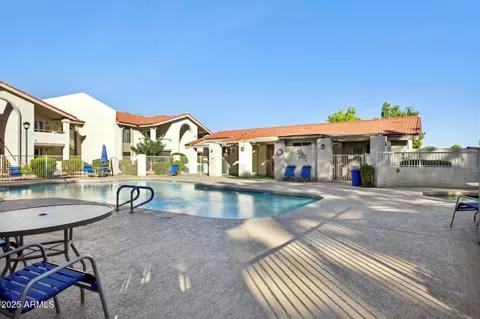 10610 S 48th St #2016, Phoenix, AZ 85044