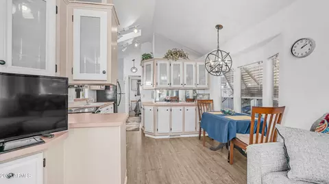 181 Mineshaft Dr, Apache Junction, AZ 85119 photo 11