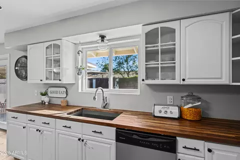 Kitchen - 1323 E Downing St, Mesa, AZ 85203 photo 2 of 2