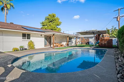 Exterior - 1323 E Downing St, Mesa, AZ 85203 photo 6 of 9