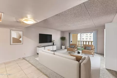7920 E Camelback Rd #303, Scottsdale, AZ 85251