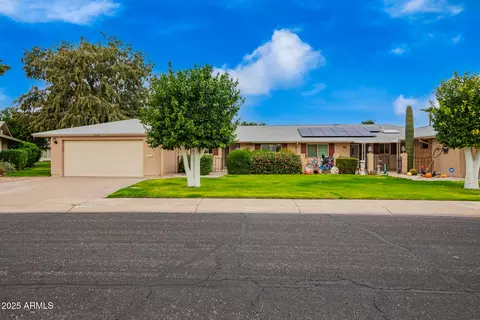 10764 W Cinnebar Ave, Sun City, AZ 85351