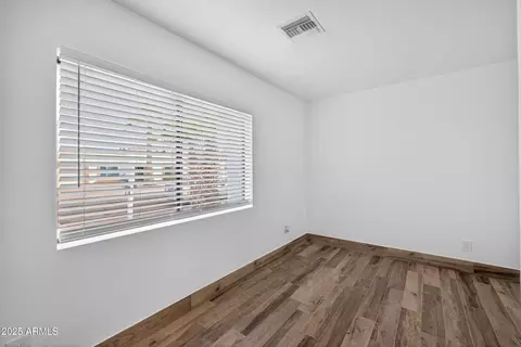 731 E Villa Rita Dr, Phoenix, AZ 85022 photo 4