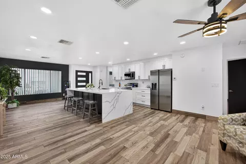 731 E Villa Rita Dr, Phoenix, AZ 85022 photo 12