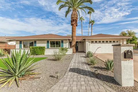 5935 S Lakeshore Dr, Tempe, AZ 85283