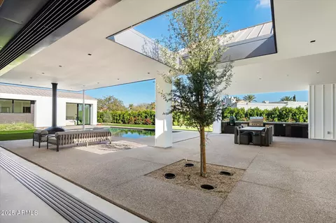 6840 E Avenida El Alba Ave, Paradise Valley, AZ 85253