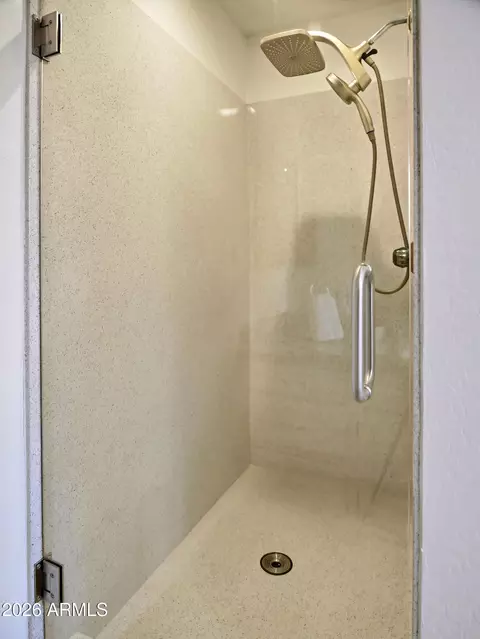 Bath - 3154 E Inverness Ave, Mesa, AZ 85204 photo 9 of 13