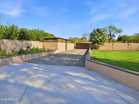 Exterior - 3154 E Inverness Ave, Mesa, AZ 85204 photo 19 of 23