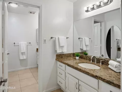 Bath - 3154 E Inverness Ave, Mesa, AZ 85204 photo 5 of 13