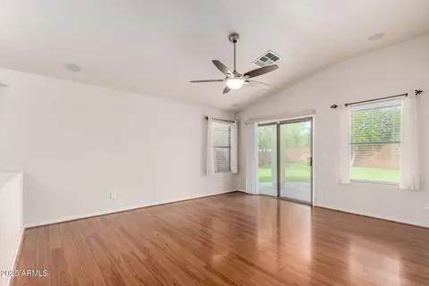 4284 E Wildhorse Dr, Gilbert, AZ 85297 photo 8