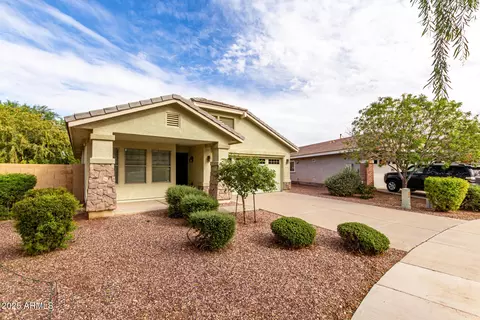 4284 E Wildhorse Dr, Gilbert, AZ 85297 photo 2