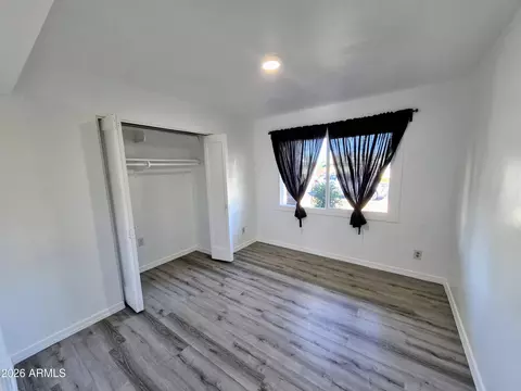 3425 W Crocus Dr, Phoenix, AZ 85053 photo 11