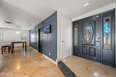 Entry Way - 4046 E Hidalgo Ave, Phoenix, AZ 85040 photo 1 of 2