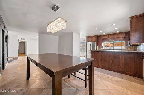 Dining - 4046 E Hidalgo Ave, Phoenix, AZ 85040 photo 4 of 4