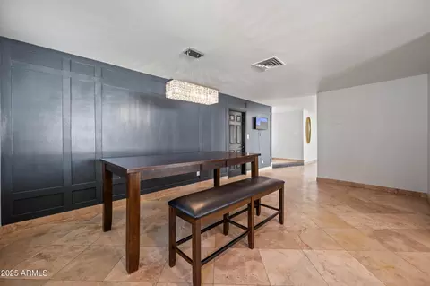 Dining - 4046 E Hidalgo Ave, Phoenix, AZ 85040 photo 3 of 4