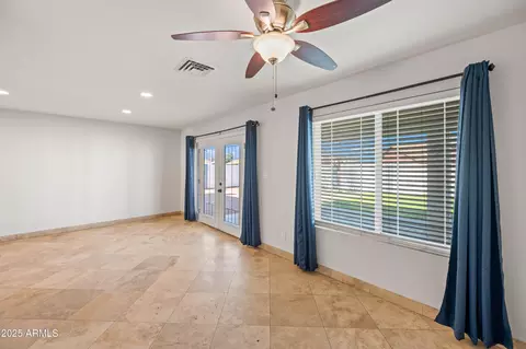 Living - 4046 E Hidalgo Ave, Phoenix, AZ 85040 photo 5 of 5