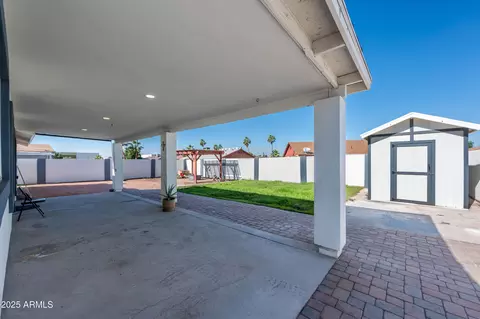 Exterior - 4046 E Hidalgo Ave, Phoenix, AZ 85040 photo 2 of 8