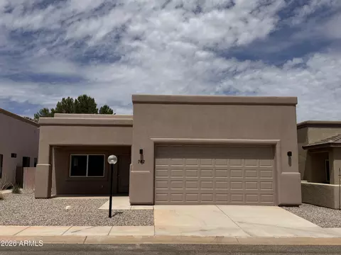 742 S Meadowood Ln, Sierra Vista, AZ 85635