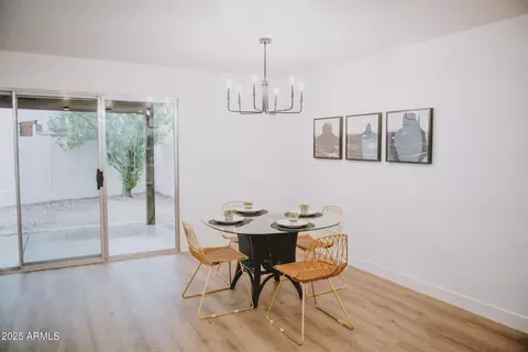 Dining - 7006 E Jensen St #83, Mesa, AZ 85207 photo 1 of 1