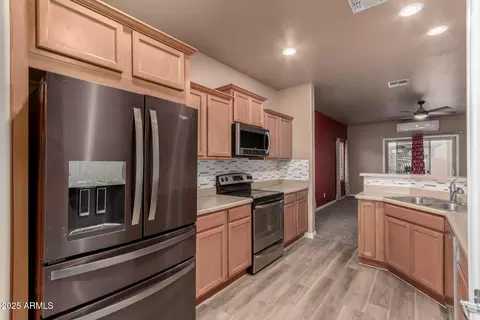 Kitchen - 11137 E Sutter Ave, Mesa, AZ 85212 photo 2 of 3