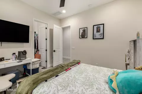 Bedroom - 737 E Nighthawk Way, Phoenix, AZ 85048 photo 4 of 5