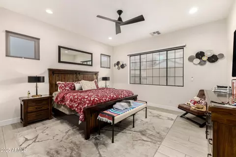 Bedroom - 737 E Nighthawk Way, Phoenix, AZ 85048 photo 1 of 5