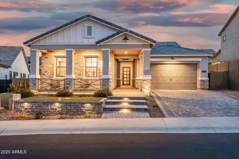 737 E Nighthawk Way, Phoenix, AZ 85048