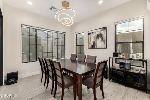 Dining - 737 E Nighthawk Way, Phoenix, AZ 85048 photo 1 of 1