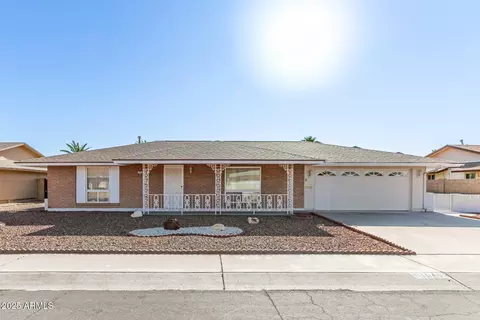 10403 W Floriade Dr, Sun City, AZ 85351