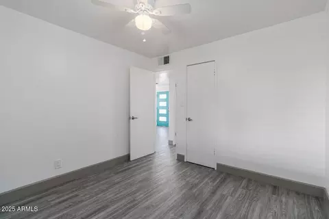Bedroom - 1322 W North Ln, Phoenix, AZ 85021 photo 1 of 1
