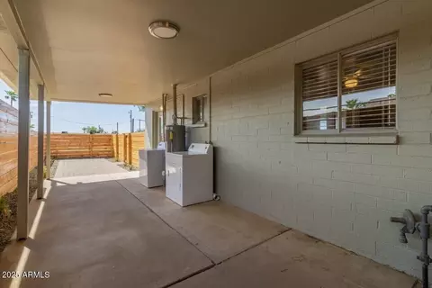 Other - 1322 W North Ln, Phoenix, AZ 85021 photo 3 of 4