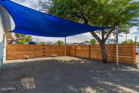 Exterior - 1322 W North Ln, Phoenix, AZ 85021 photo 1 of 3
