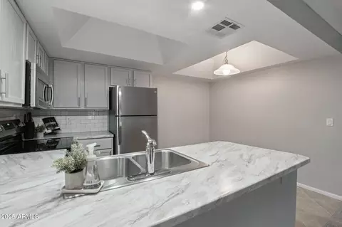 Kitchen - 1720 E Thunderbird Rd #2024, Phoenix, AZ 85022 photo 2 of 4