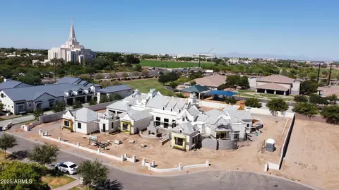 3152 S Penrose Ct, Gilbert, AZ 85295