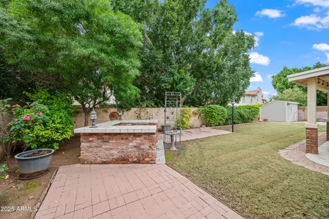 Exterior - 2631 E Northridge St, Mesa, AZ 85213 photo 3 of 11