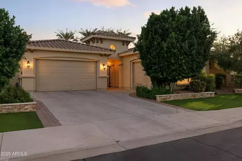 3949 E Wood Dr, Chandler, AZ 85249