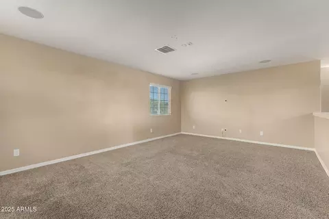 Living - 2709 W Pecan Rd, Phoenix, AZ 85041 photo 5 of 10