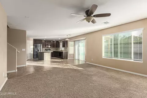 Living - 2709 W Pecan Rd, Phoenix, AZ 85041 photo 7 of 10