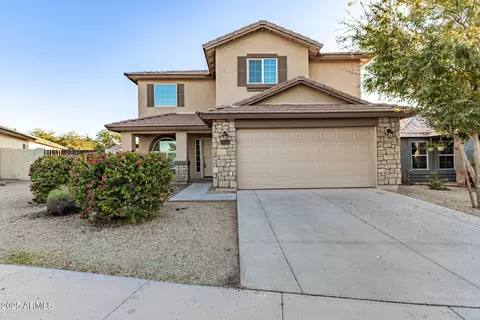 Exterior - 2709 W Pecan Rd, Phoenix, AZ 85041 photo 2 of 4