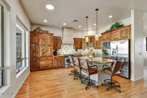 Kitchen - 412 E Yearling Rd, Phoenix, AZ 85085 photo 1 of 4