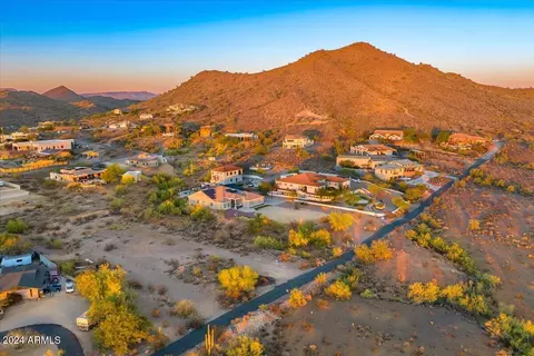 View/Area - 412 E Yearling Rd, Phoenix, AZ 85085 photo 1 of 2