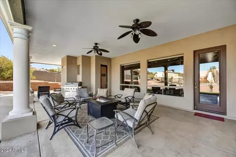 Exterior - 412 E Yearling Rd, Phoenix, AZ 85085 photo 8 of 18