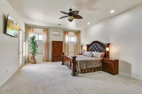 Bedroom - 412 E Yearling Rd, Phoenix, AZ 85085 photo 1 of 5