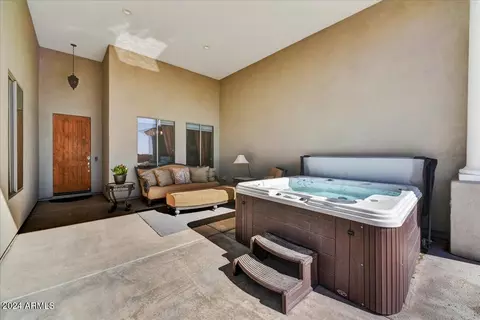 Exterior - 412 E Yearling Rd, Phoenix, AZ 85085 photo 17 of 18