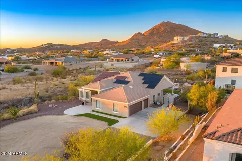 View/Area - 412 E Yearling Rd, Phoenix, AZ 85085 photo 2 of 2
